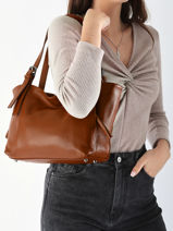 Schoudertas Caviar Leder Milano Bruin caviar CA24065-vue-porte