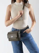 Cross Body Tas Ck Pocket Gerecycleerd Polyester Calvin klein jeans Bruin ck pocket K613089-vue-porte