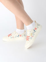 Sneakers Armistice Beige women GACOEMVE-vue-porte
