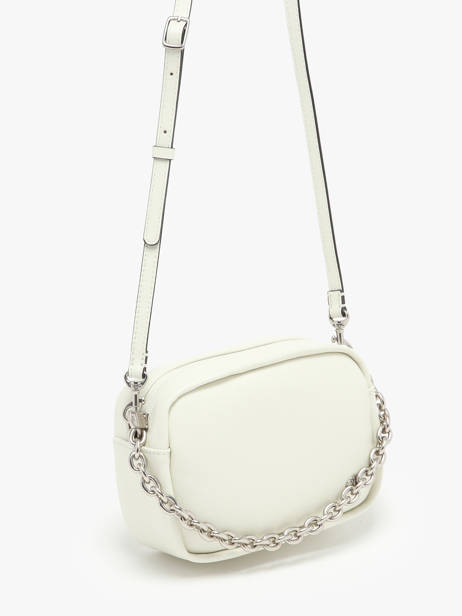 Cross Body Tas Monochain Gerecycleerd Polyester Calvin klein jeans Beige monochain K611949 ander zicht 2