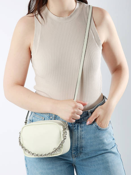Cross Body Tas Monochain Gerecycleerd Polyester Calvin klein jeans Beige monochain K611949 ander zicht 1
