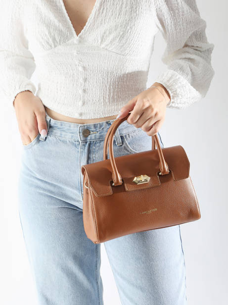 Cross Body Tas Milano Cosmos Leder Lancaster Bruin milano cosmos 77 ander zicht 1