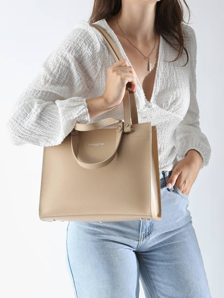 Schoudertas Sierra Lancaster Beige sierra 2 ander zicht 1