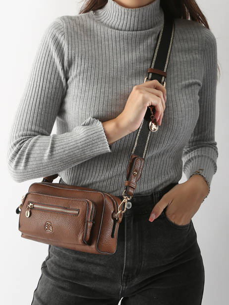 Cross Body Tas Zip Lulu castagnette Bruin zip WILLIAM ander zicht 1