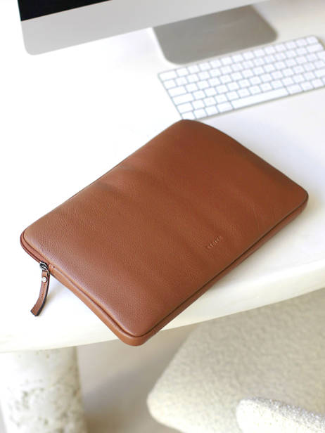 Laptophoes Flandres 13'' Leder Etrier Bruin flandres EFLA8833 ander zicht 3
