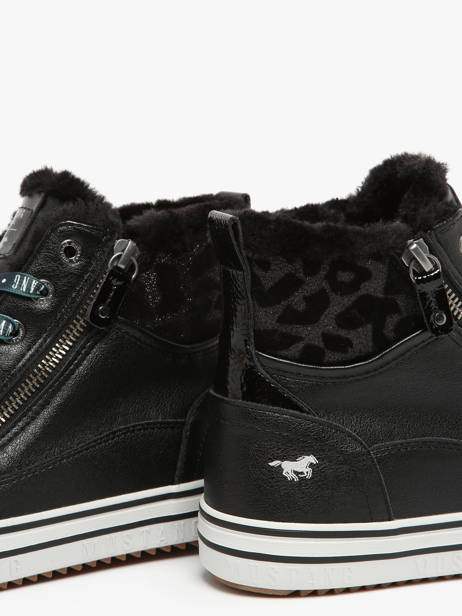 Sneakers Mustang Zwart women 1365603 ander zicht 3