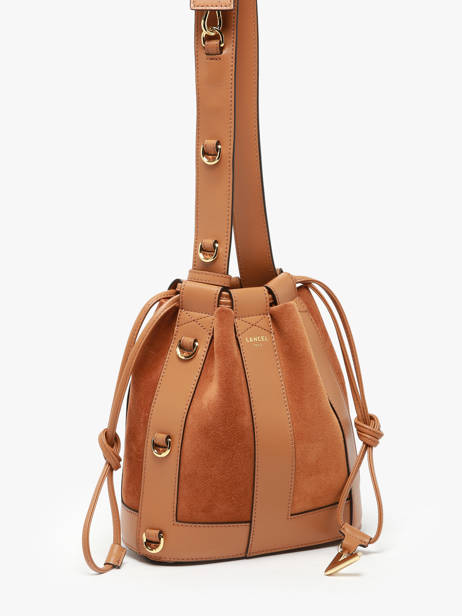 Bucket Bag S Elles Leder Lancel Bruin elles A13359 ander zicht 2