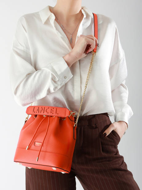 Bucket Bag S Ninon Leder Lancel Oranje ninon A10922 ander zicht 1