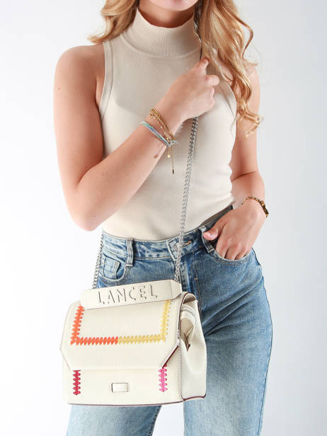 Cross Body Tas Ninon Leder Lancel Wit ninon A13386 ander zicht 1