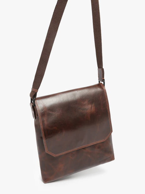 Schoudertas Maverick Bruin the original MAVTO809 ander zicht 2