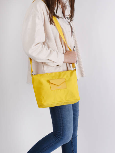 Cross Body Tas Smart Lancaster Geel smart kba 28 ander zicht 2